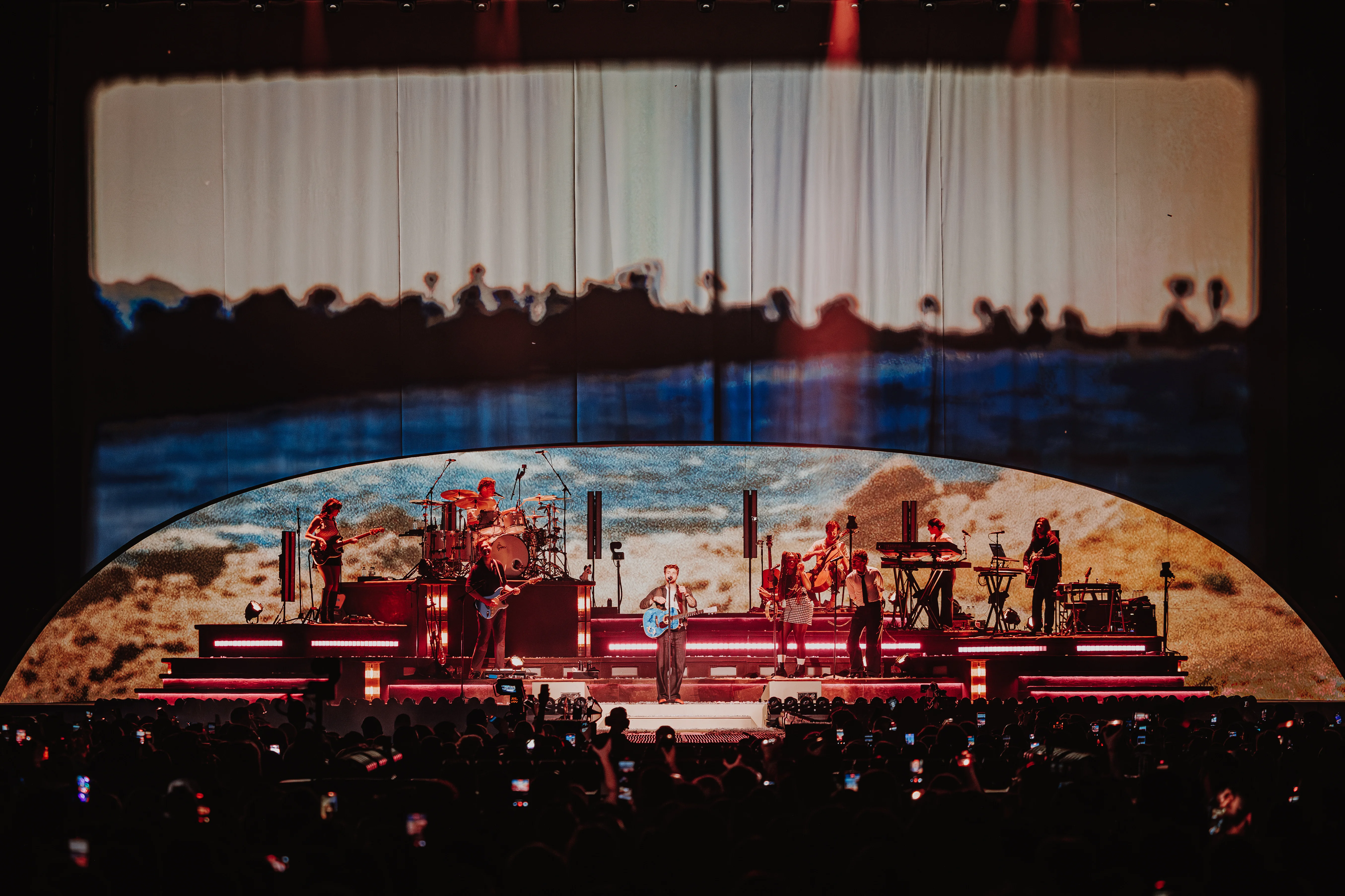 Show Design, Production & Lighting Design for Alex Warren's Finding Family on the Road Arena Tour 2026. — Louis Oliver