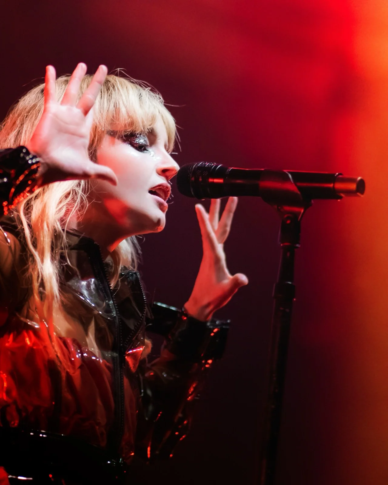 Creative Direction, Production & Lighting Design for Chvrches Screen Violence World Tour 2022. — Louis Oliver