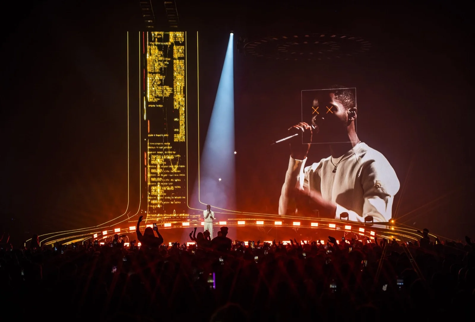 Lighting Design for Dave's WAAITT Arena Tour 2022 including sold-out O2 Arena show. — Louis Oliver