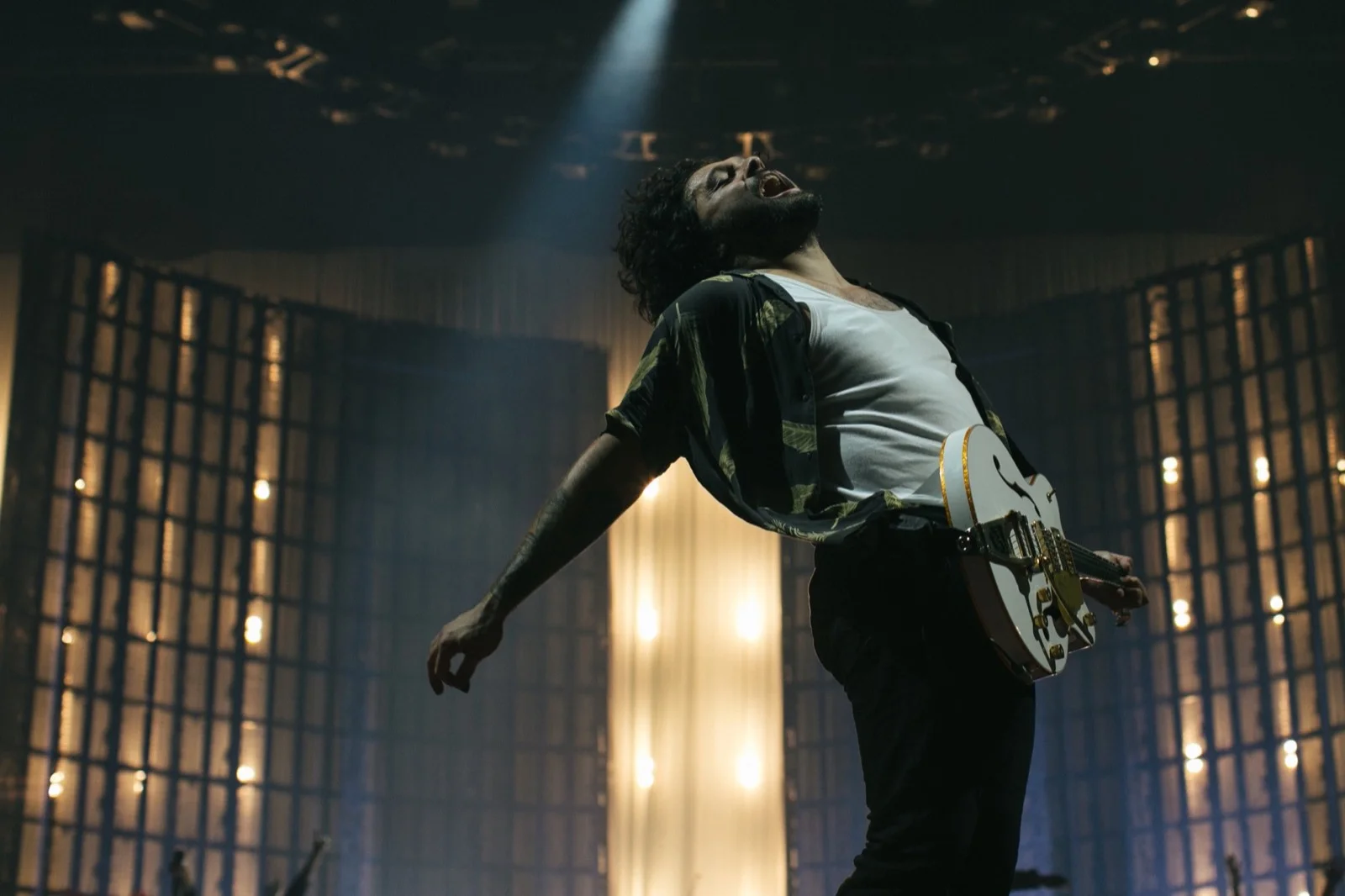 Lighting Design for Gang of Youths' Angel in Realtime Arena Tour 2022. — Louis Oliver