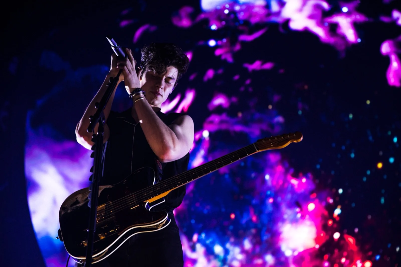 Lighting Design for Shawn Mendes' The Tour Arena Tour 2019. — Louis Oliver