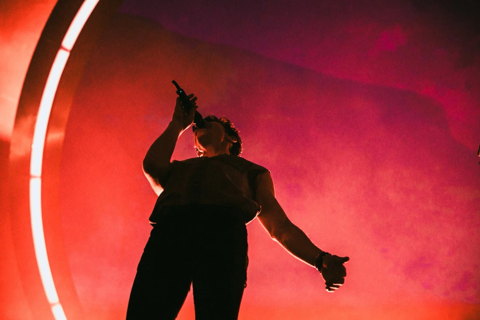 Lighting Design for Shawn Mendes' The Tour Arena Tour 2019. — Louis Oliver