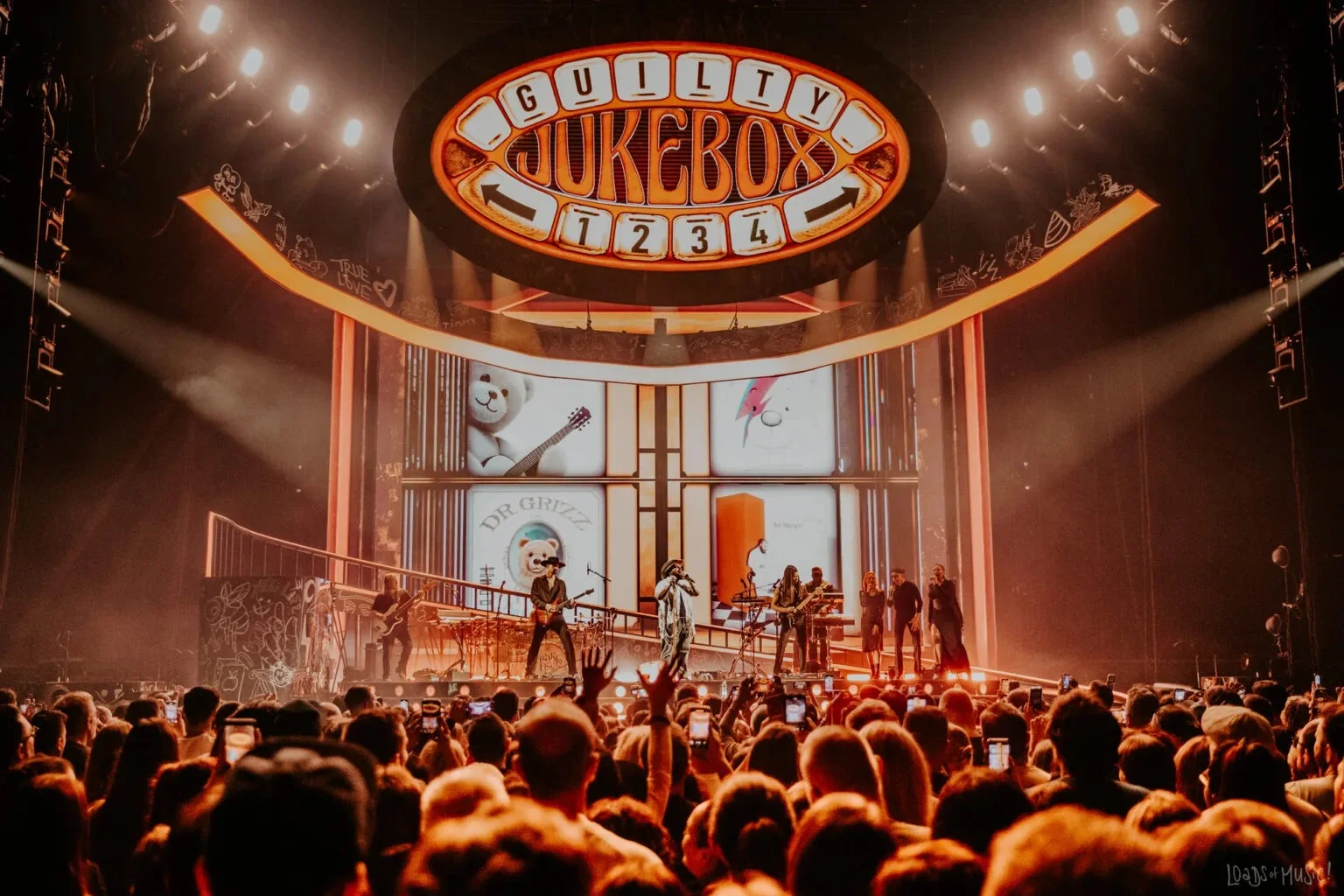 Lighting Design for Teddy Swims' I've Tried Everything But Therapy World Tour 2025. — Louis Oliver