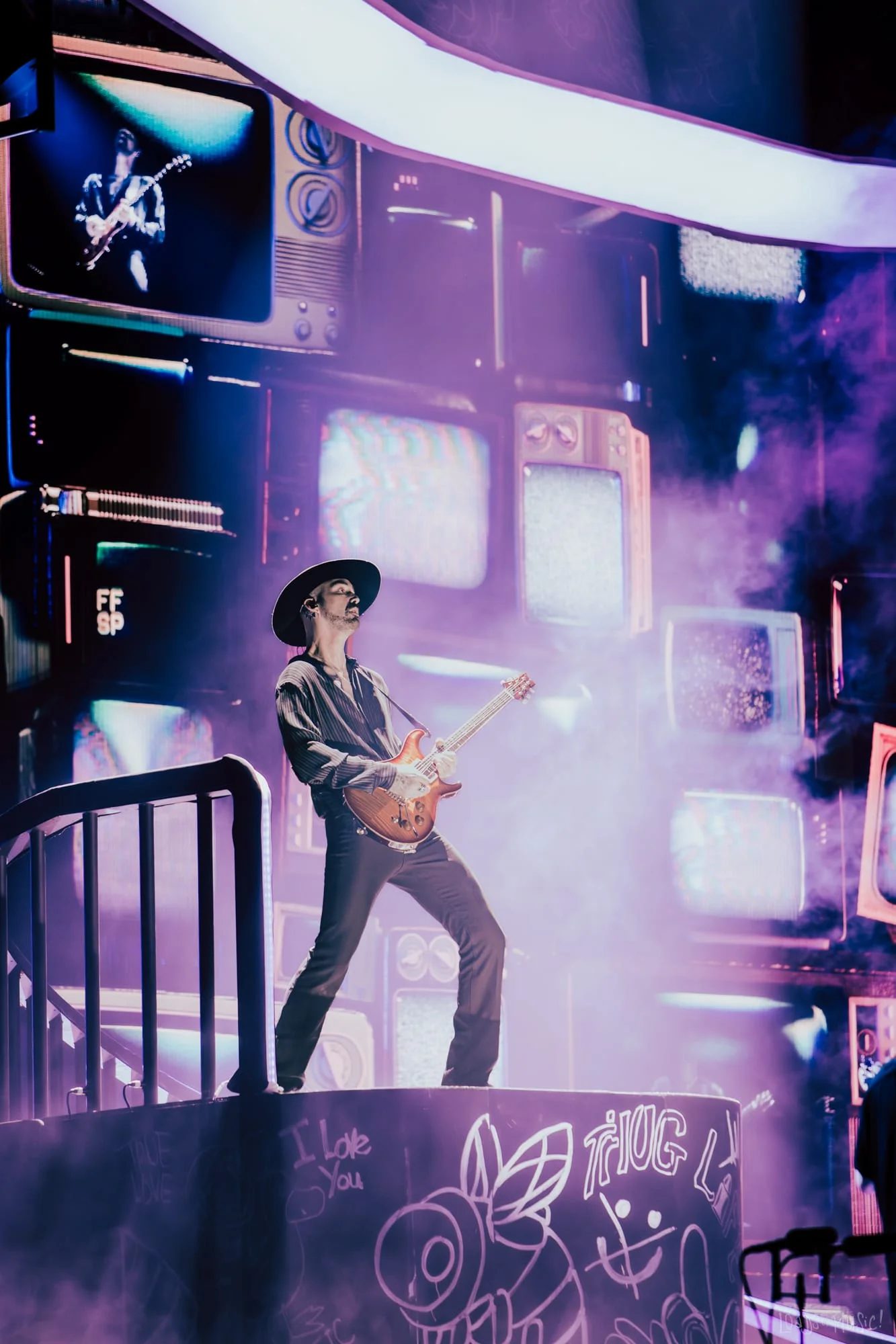 Lighting Design for Teddy Swims' I've Tried Everything But Therapy World Tour 2025. — Louis Oliver