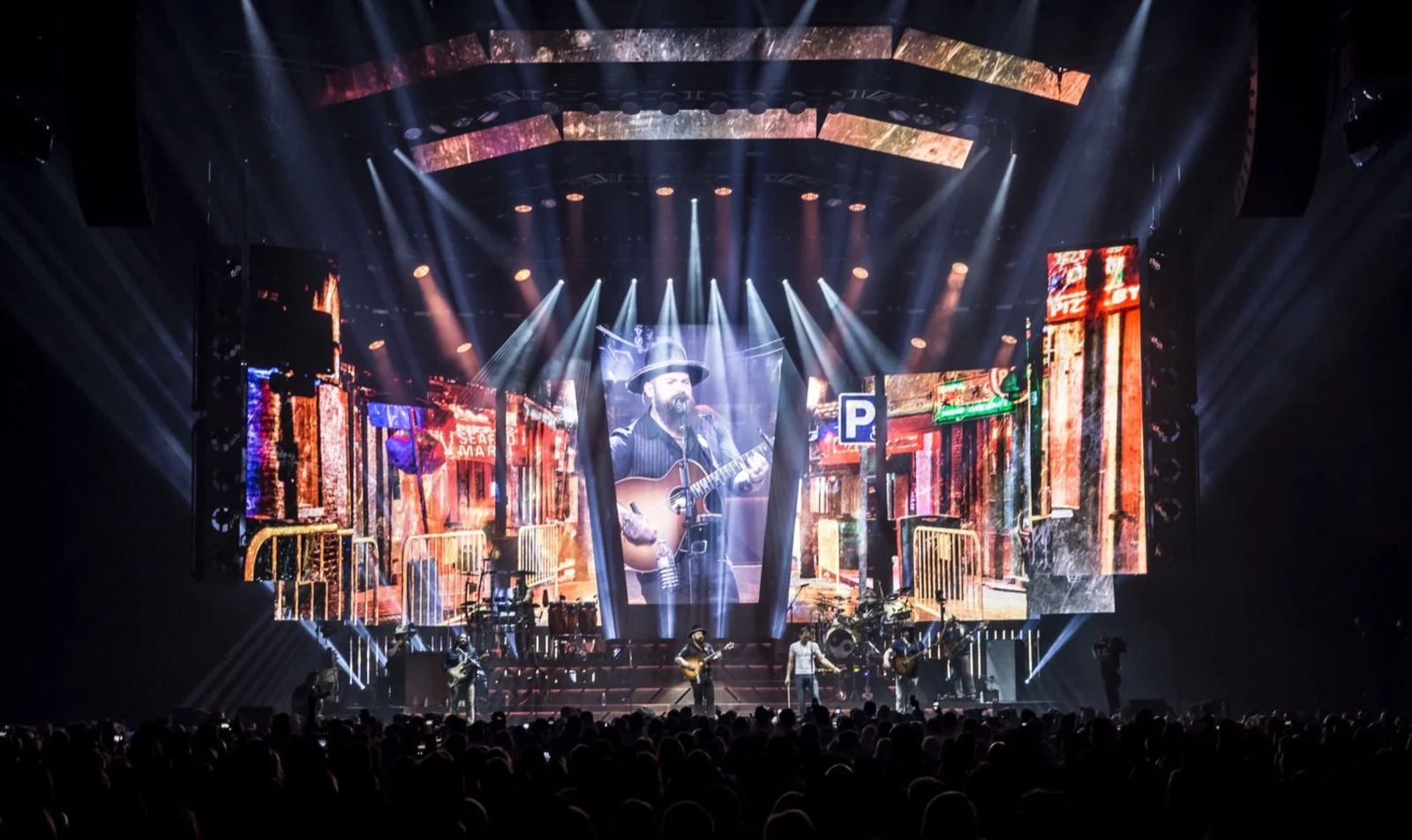 Production & Lighting Design for Zac Brown Band's Welcome Home Arena Tour 2017. — Louis Oliver