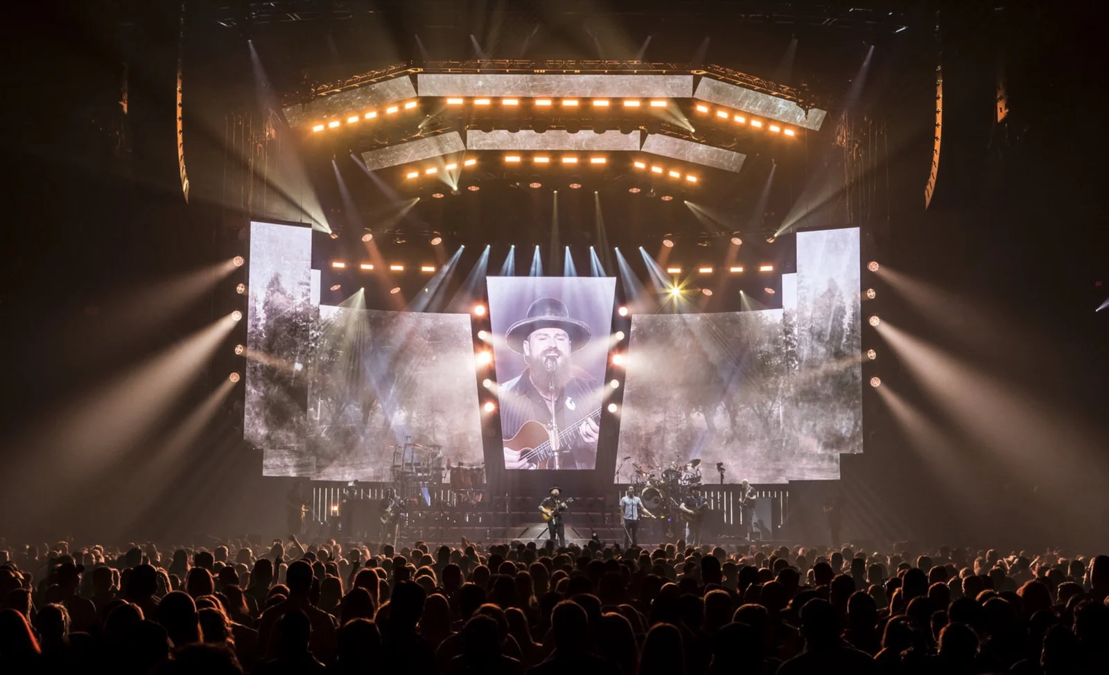 Production & Lighting Design for Zac Brown Band's Welcome Home Arena Tour 2017. — Louis Oliver